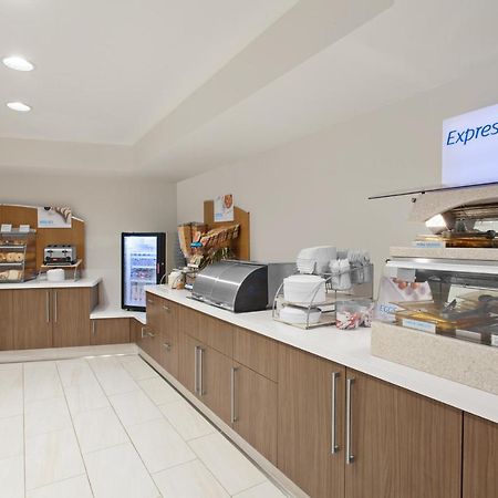 Holiday Inn Express West Los Angeles By Ihg Zewnętrze zdjęcie