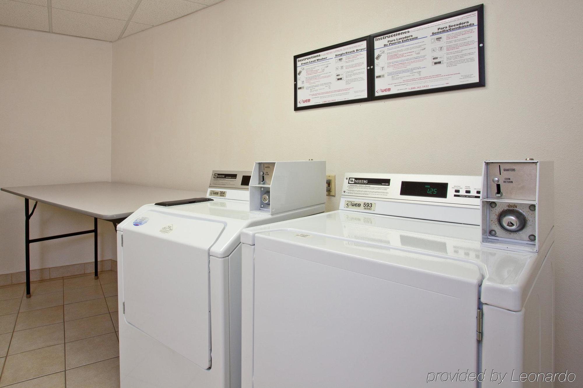 Holiday Inn Express West Los Angeles By Ihg Zewnętrze zdjęcie