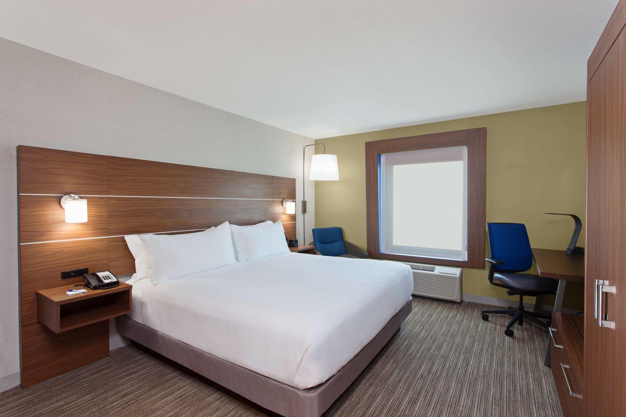 Holiday Inn Express West Los Angeles By Ihg Zewnętrze zdjęcie
