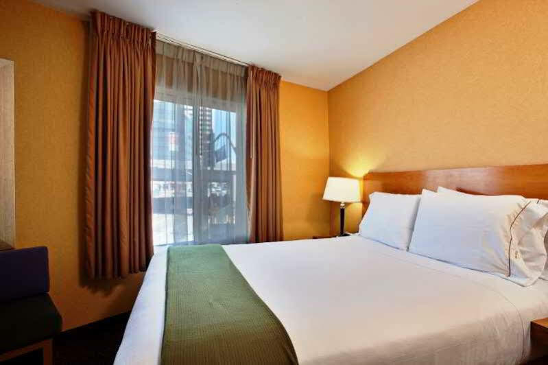 Holiday Inn Express West Los Angeles By Ihg Zewnętrze zdjęcie