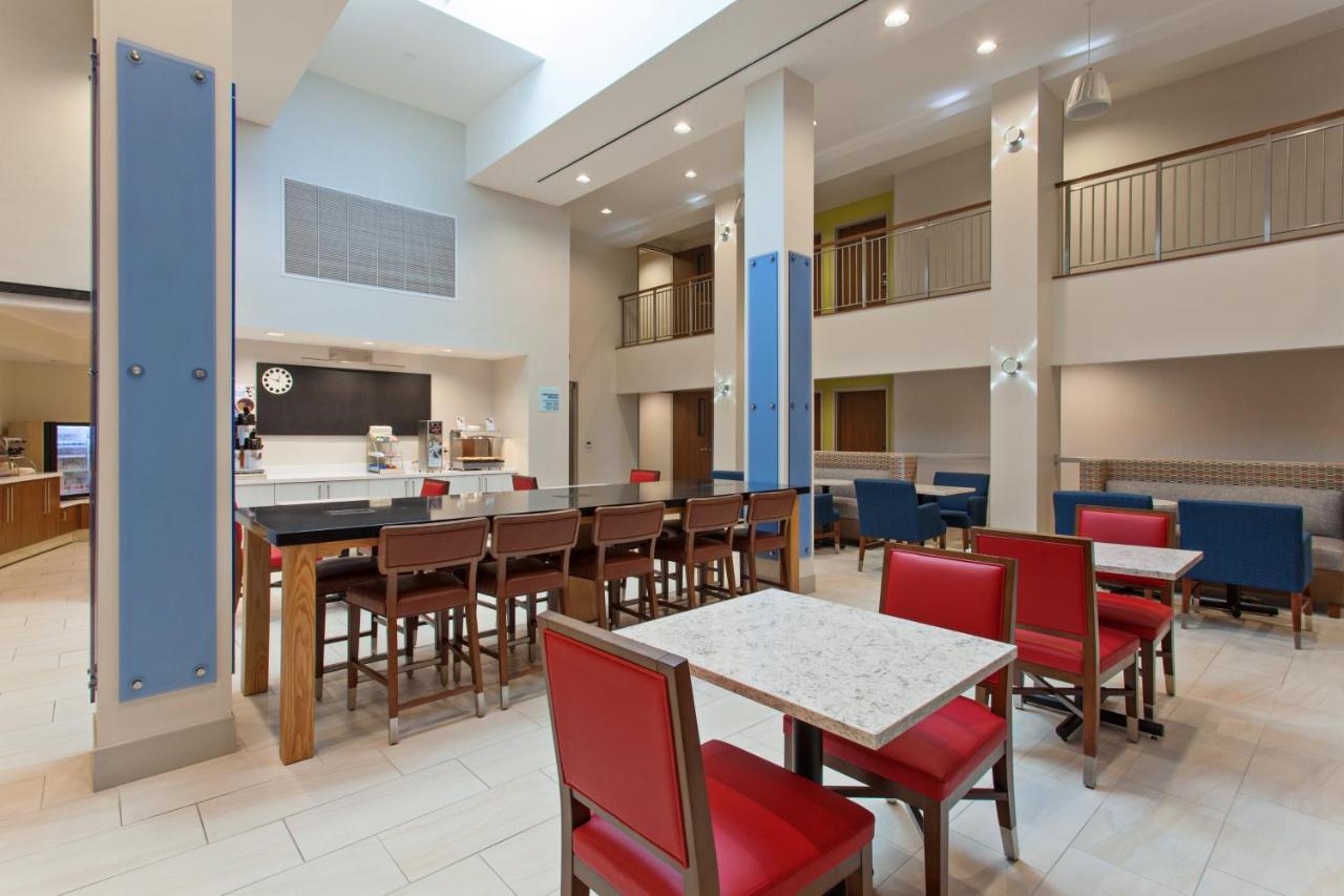 Holiday Inn Express West Los Angeles By Ihg Zewnętrze zdjęcie