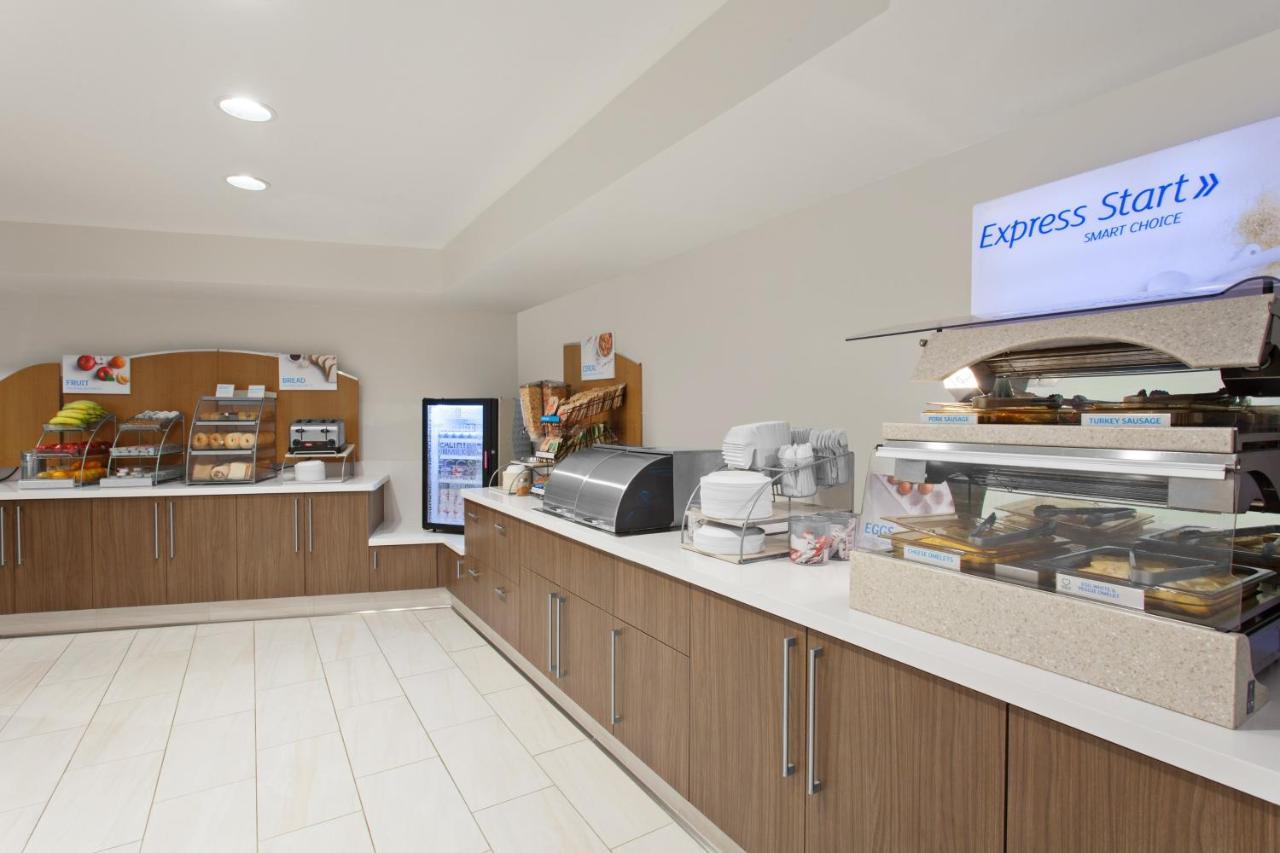 Holiday Inn Express West Los Angeles By Ihg Zewnętrze zdjęcie